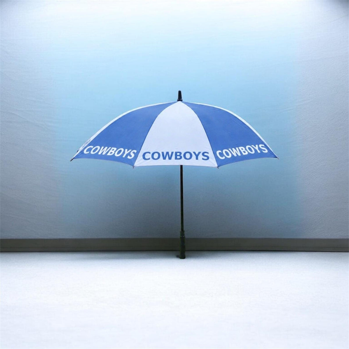 Dallas Cowboys Golf Umbrella | 27-Inch NFL Rain Umbrella